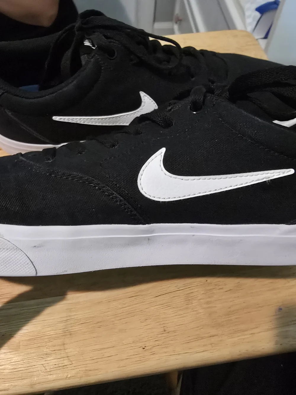 Nike SB Charge Men's Skate Shoes - Black/White Size 11 Men's